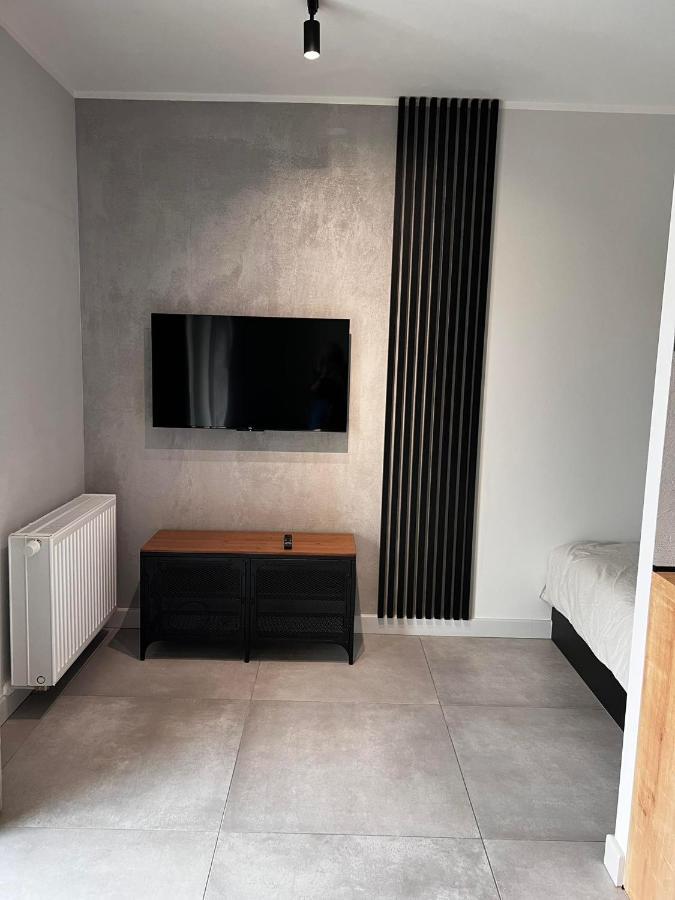 Property Apart - Legnicka Business Center Wroclaw Ngoại thất bức ảnh