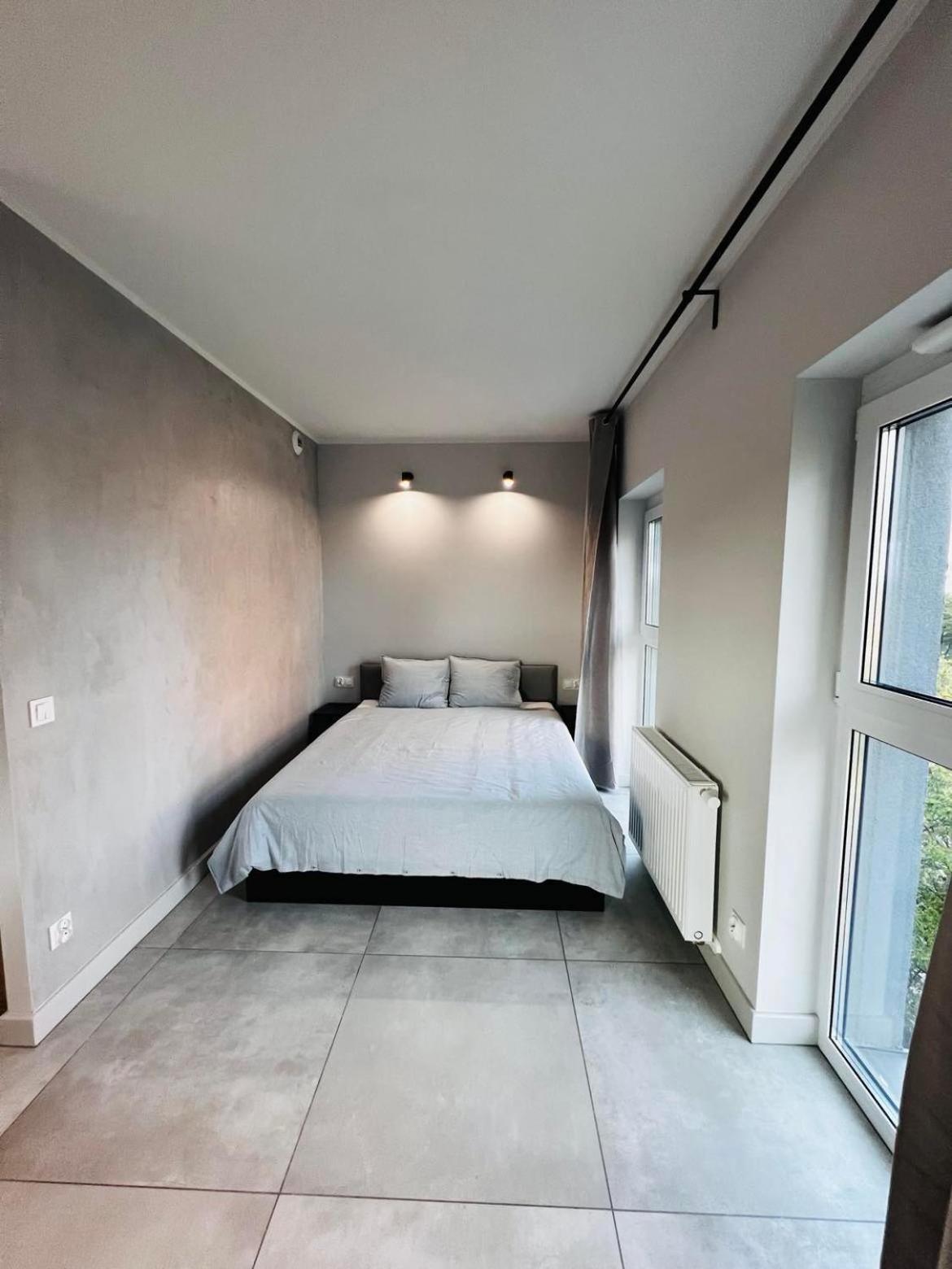 Property Apart - Legnicka Business Center Wroclaw Ngoại thất bức ảnh